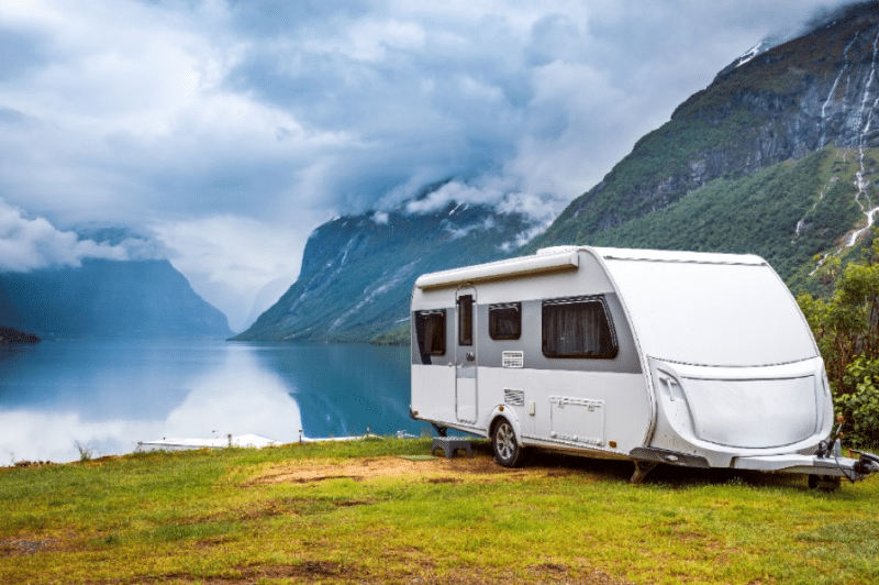 Les accessoires et équipements à acheter pour camping-car
