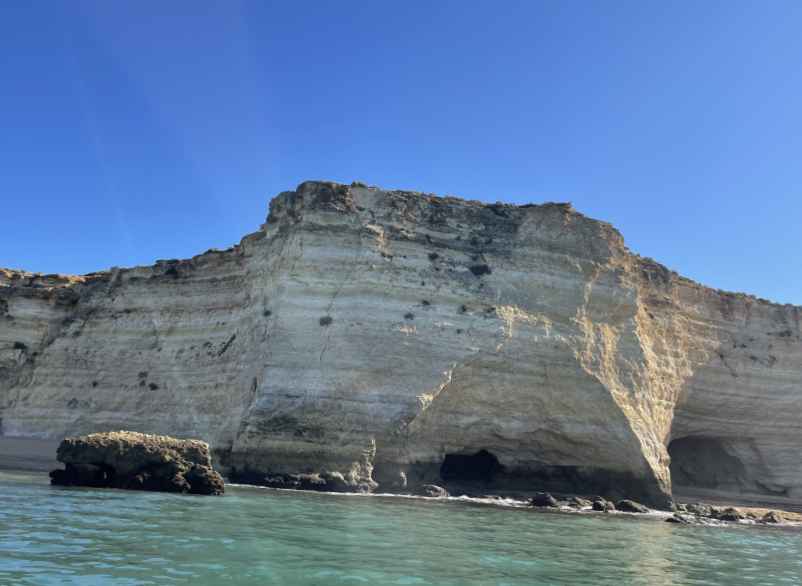 Benagil et sa grotte