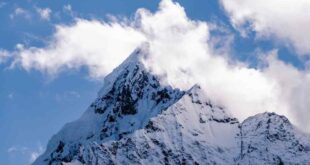 Quelle est la plus haute montagne du monde ?