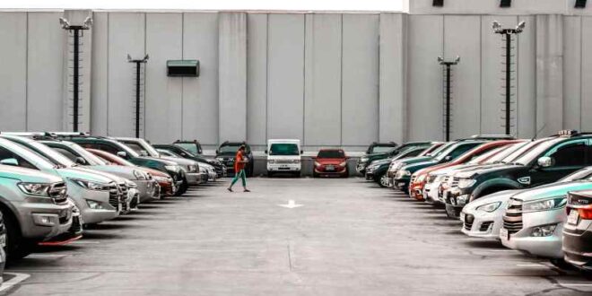 Parking à l'aéroport Lyon St Exupéry : options et conseils