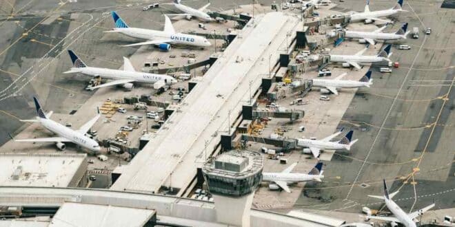 Quels sont les 10 plus grands aéroports du monde ? Classement des géants du ciel