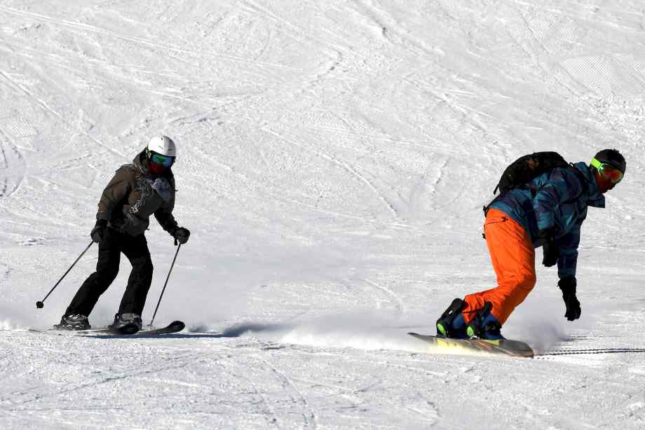 Le ski et les joies de la glisse pour les enfants-LMAC