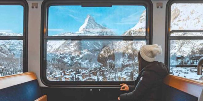 Des glaciers aux lacs : la Suisse révélée par le train panoramique LMAC