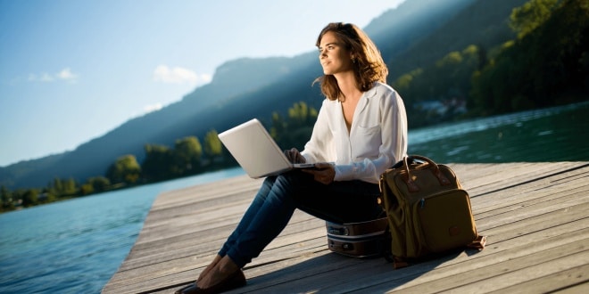 Comment le travail à distance favorise des voyages plus fréquents