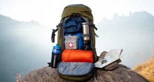 Checklist matériel trek : tous les équipements indispensables