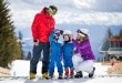 Hébergements
Aussois : nos locations préférées de la station
Vous partez en vacances au ski en famille à Aussois ? Voici notre sélection d’hébergements top avec des enfants à louer dans cette station.