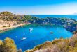 Admirez la magnifique crique de Quinn Bay ©Shutterstock