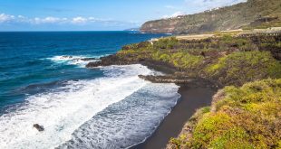 Bollullo, plage de sable noire à Tenerife
