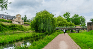 Le Parc de la Citadelle entoure la Citadelle © Navaway