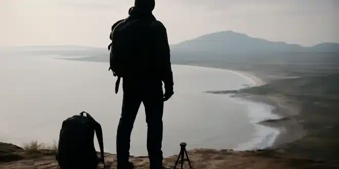 Comment prendre de belles photos de soi en voyage quand on est seul ?