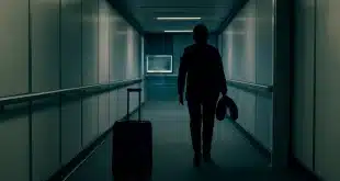 Vols de nuit : avantages, inconvénients et conseils pour bien voyager